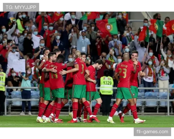 C罗足坛时代对立:新老球星交锋与时代更迭趋势