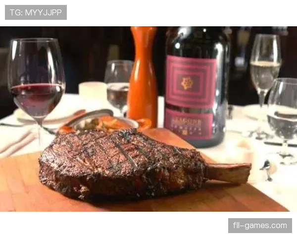 东契奇休赛期天天吃牛排配红酒，训练馆打卡比上班还准时